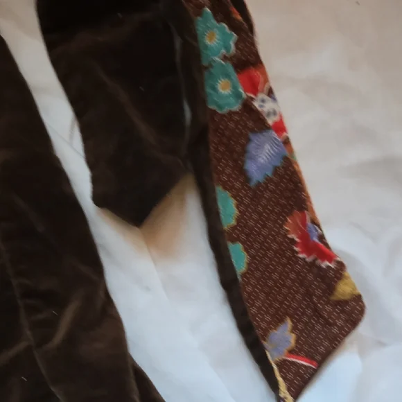 Boho Scalloped Layered Velvet Skirt in Brown - Picture 6 of 12